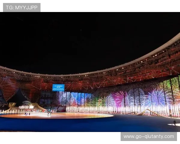 十五运会采用数字烟花，体现环保理念